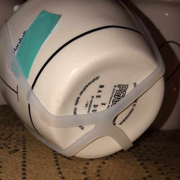 Rae Dunn Peanuts Snoopy Measuring Cups - Picture 11 of 12